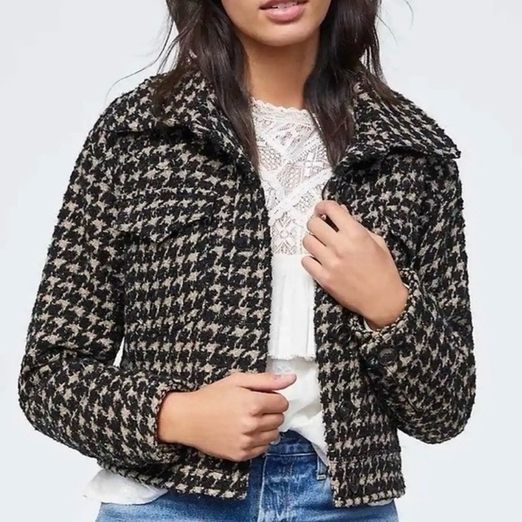 Avec Les Filles Jackets & Blazers - Avec Les Filles‎ Black and Cream Houndstooth Teddy Jacket